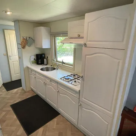 Chalet With Scenic Terrace *